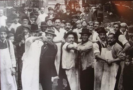 1900s - Men Posing